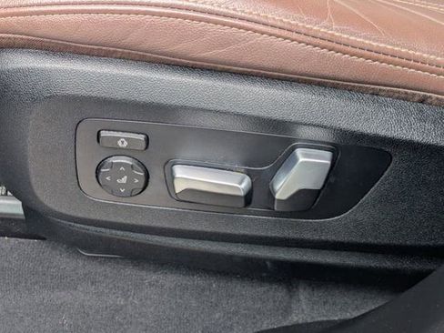 Used 2021 BMW X5 sDrive40i w/ Premium Package RWD image 24
