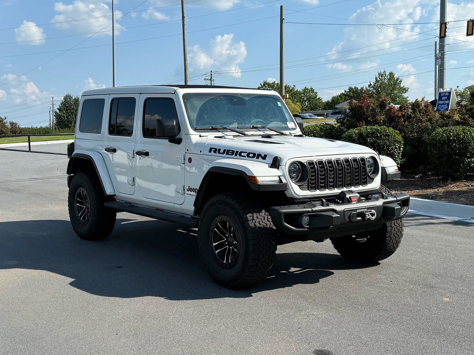 Used 2025 Jeep Wrangler Unlimited Rubicon AWD/4WD image 7