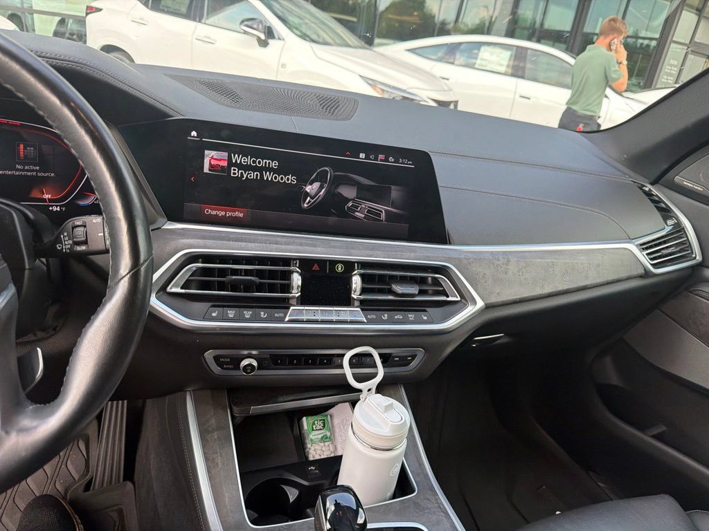 Used 2020 BMW X5 xDrive40i w/ Premium Package AWD/4WD image 24