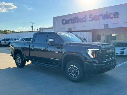 Used 2024 GMC Sierra 2500 AT4 w/ Technology Package