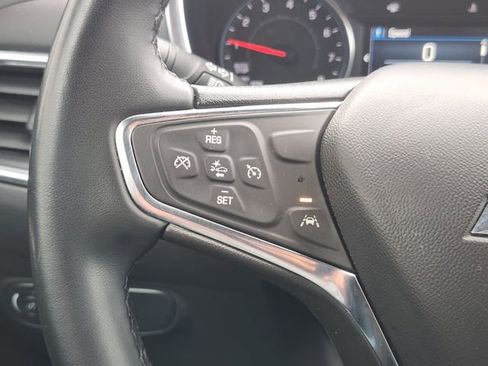 Used 2024 Chevrolet Equinox LT image 19