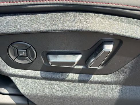 New 2026 Audi SQ8 Prestige AWD/4WD image 23