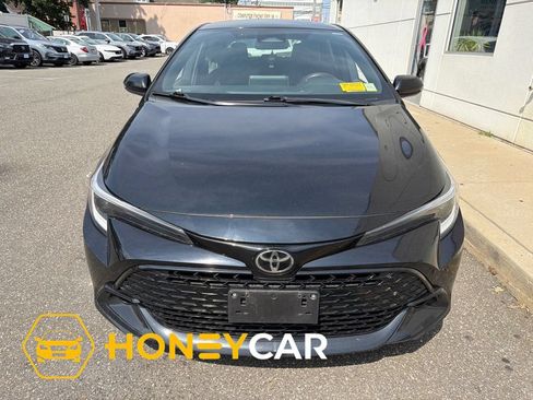 Used 2023 Toyota Corolla SE FWD image 1
