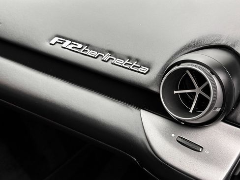 Certified 2014 Ferrari F12 Berlinetta image 26