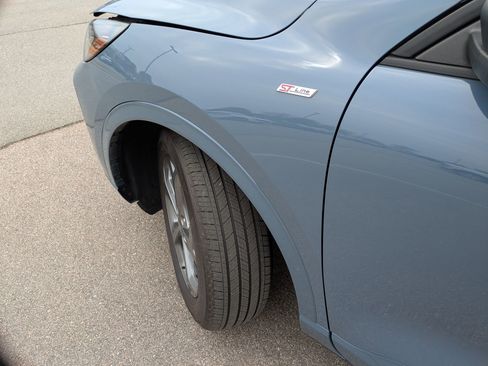 Certified 2024 Ford Escape ST-Line w/ Tech Pack #1 image 40