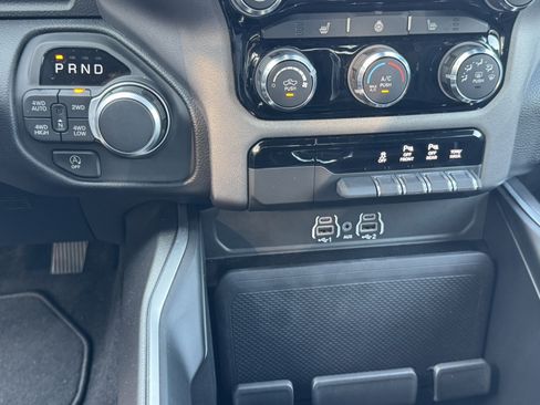 Used 2026 RAM 1500 Big Horn AWD/4WD image 30