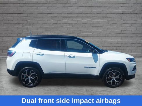 Used 2024 Jeep Compass Limited AWD/4WD image 9