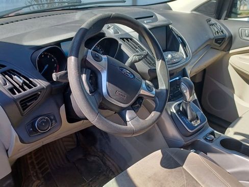 Used 2013 Ford Escape SE image 4