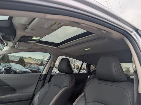 Certified 2024 Subaru Crosstrek 2.5i Limited w/ Popular Package #3A image 9