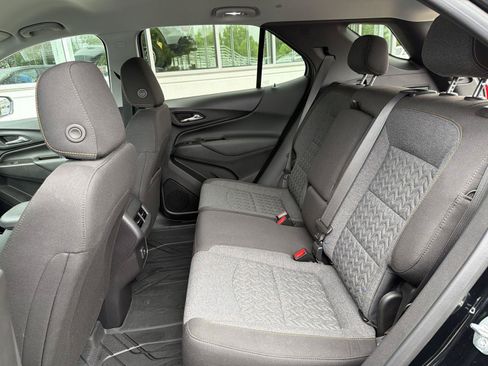 Used 2023 Chevrolet Equinox LT AWD/4WD image 36