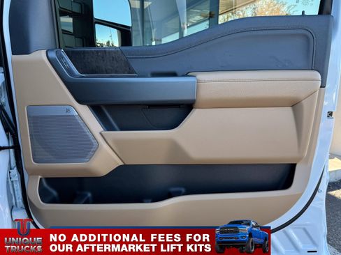 Used 2025 Ford F350 Lariat image 28