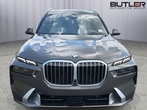 Used 2027 BMW X7 xDrive40i AWD/4WD image 9