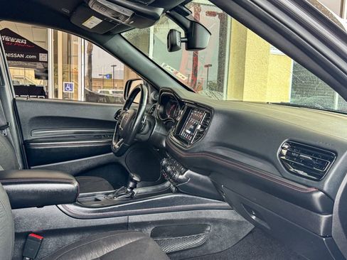 Used 2023 Dodge Durango GT image 19