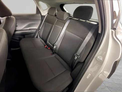Used 2025 Hyundai Kona SEL AWD/4WD image 19