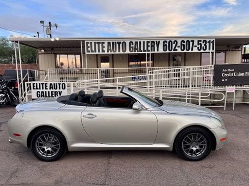 Used 2002 Lexus SC 430 Convertible image 9
