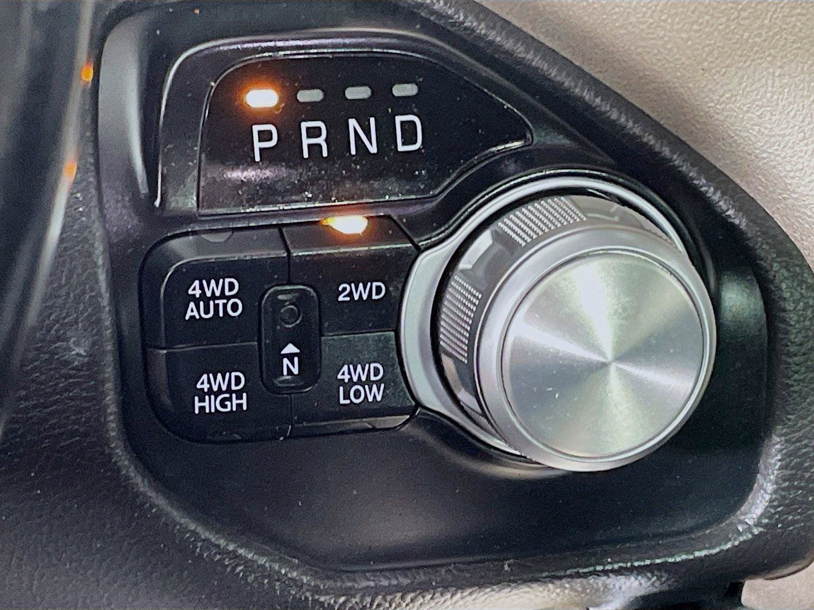 Used 2021 RAM 1500 Laramie AWD/4WD image 17