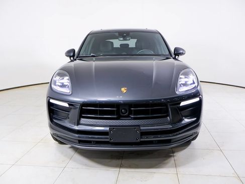 Certified 2026 Porsche Macan AWD/4WD image 25