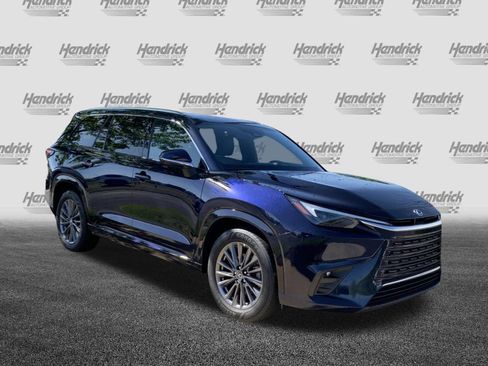 Used 2024 Lexus TX 350 AWD image 2
