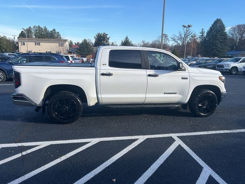 Used 2020 Toyota Tundra SR5 image 8
