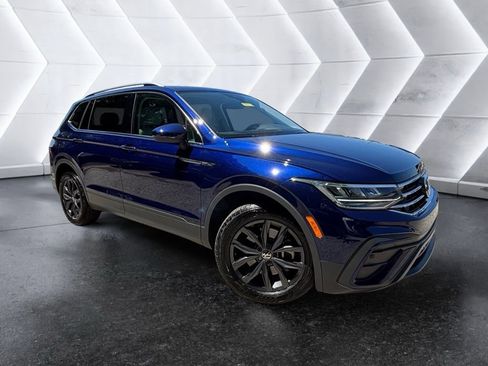 Used 2024 Volkswagen Tiguan SE AWD/4WD image 5