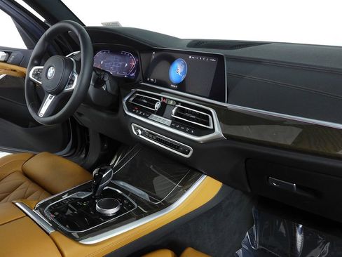 Certified 2023 BMW X5 xDrive40i w/ M Sport Package image 13