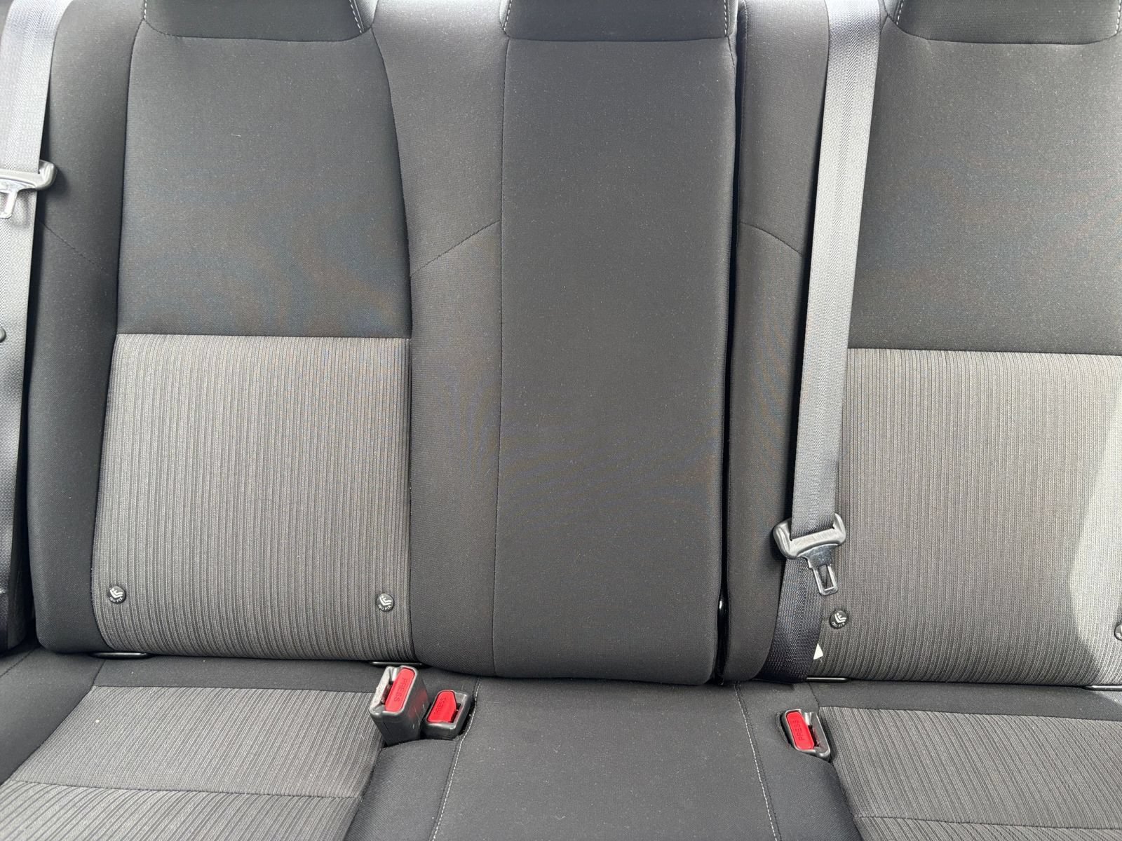 Used 2025 Nissan Sentra SV FWD image 35