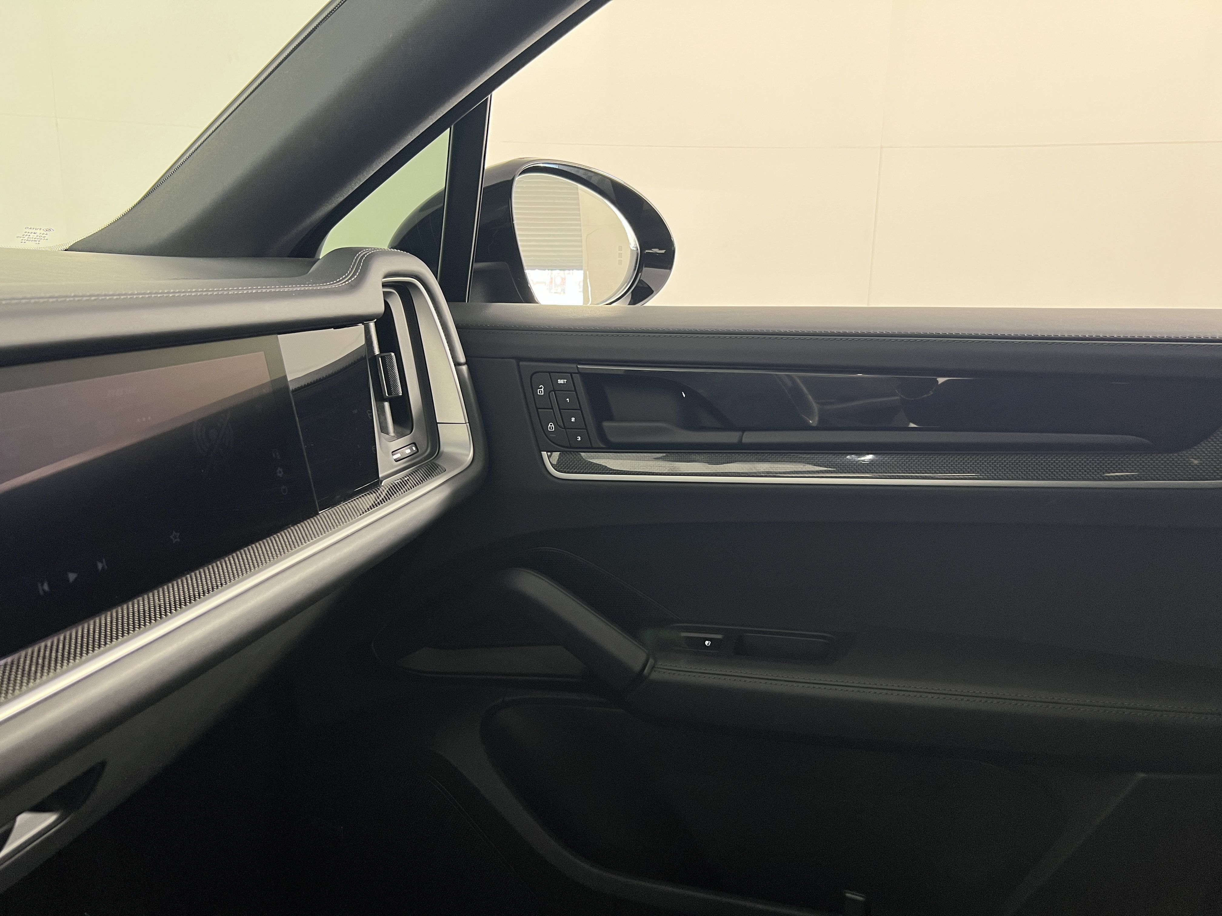 Certified 2024 Porsche Cayenne S AWD/4WD image 14
