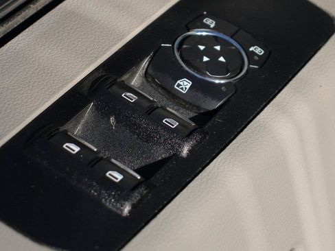 Used 2022 Ford F350 XL w/ Power Equipment Group image 15