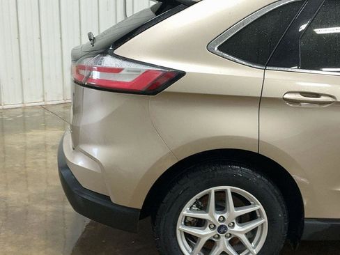 Certified 2021 Ford Edge SEL w/ Convenience Package image 5