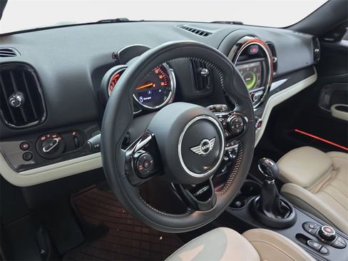 Used 2018 MINI Cooper Countryman S image 19
