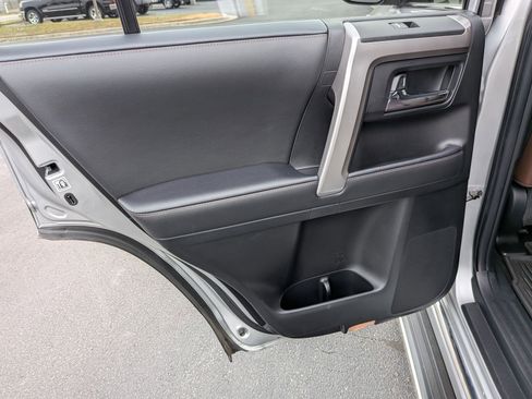 Used 2022 Toyota 4Runner Limited image 30