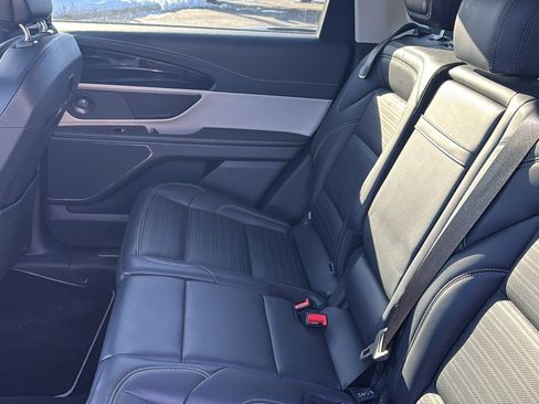 Used 2024 Lincoln Nautilus Reserve w/ Equipment Group 202A image 21