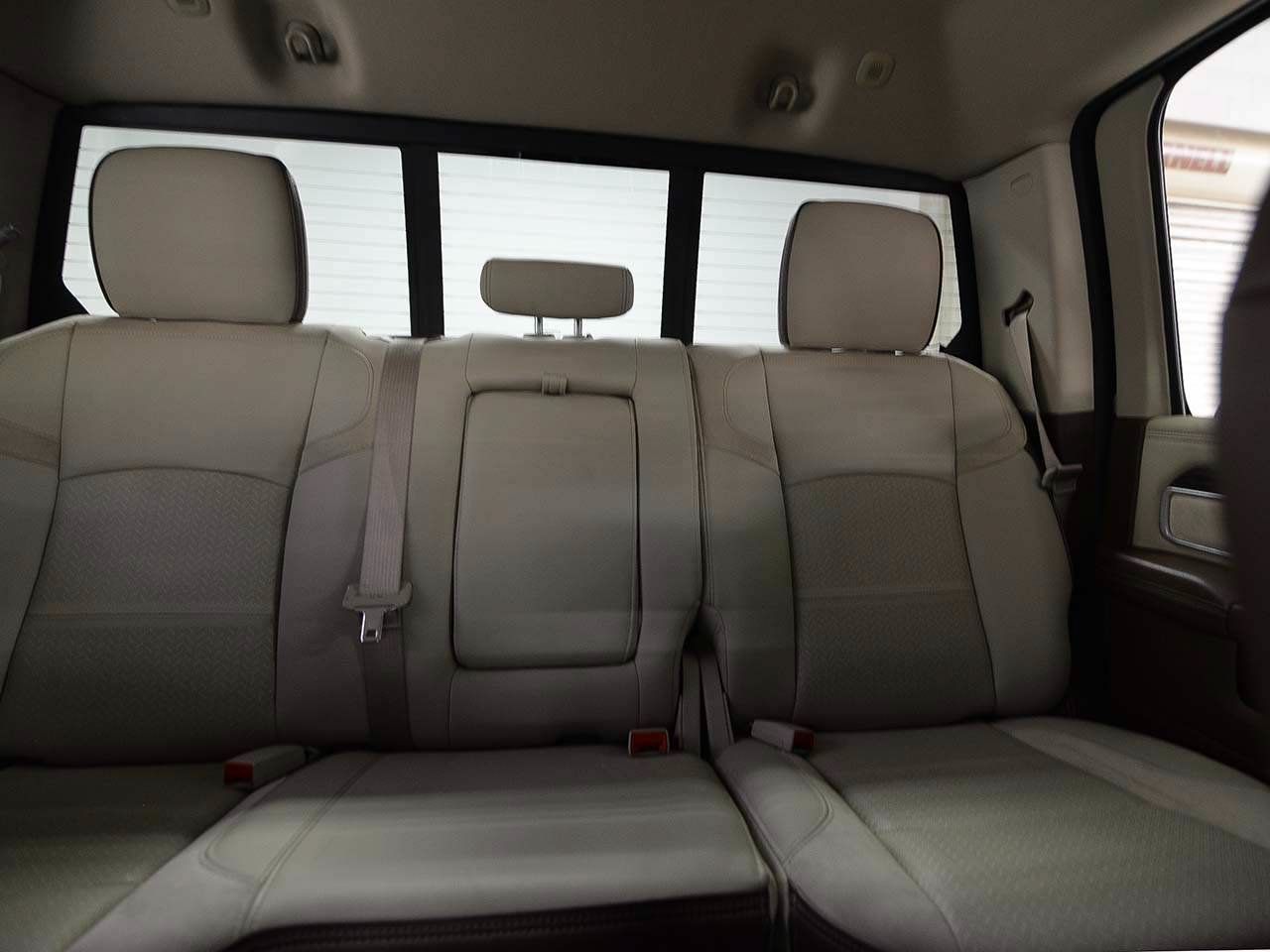 Used 2020 RAM 2500 Laramie AWD/4WD image 11