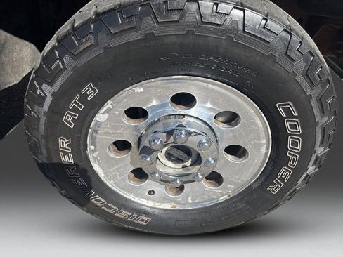 Used 2013 Ford F350 Lariat w/ Chrome Pkg image 22