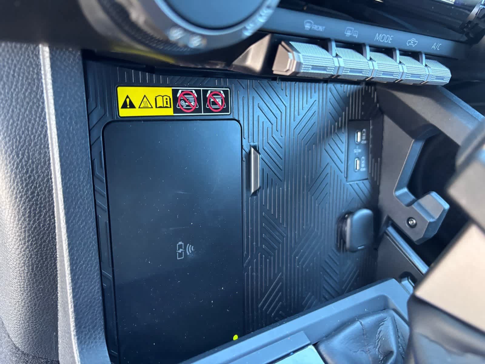 Used 2025 Toyota Tacoma SR5 AWD/4WD image 23