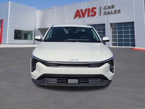 Used 2025 Kia K4 LXS image 2