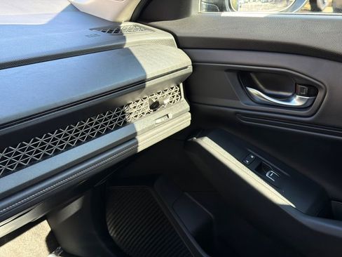 Used 2023 Honda Accord EX image 29