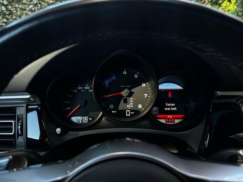 Used 2021 Porsche Macan image 13