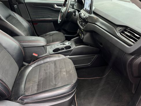 Used 2022 Ford Escape SEL w/ SEL Stealth AWD Package image 14