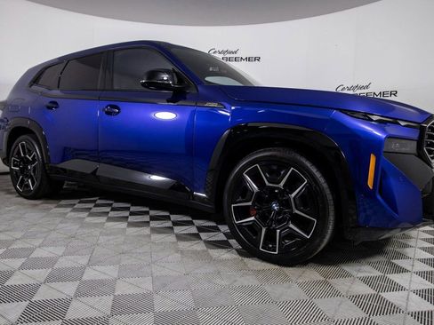 Used 2023 BMW XM image 3