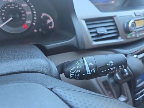 Used 2016 Honda Odyssey SE image 23