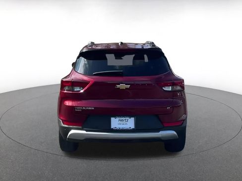 Used 2025 Chevrolet TrailBlazer LT w/ Driver Confidence Package image 11