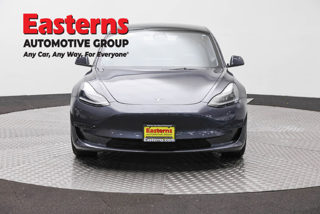 Used 2023 Tesla Model 3 Standard Range RWD image 3