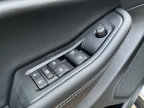 New 2026 Jeep Grand Cherokee Altitude AWD/4WD image 12