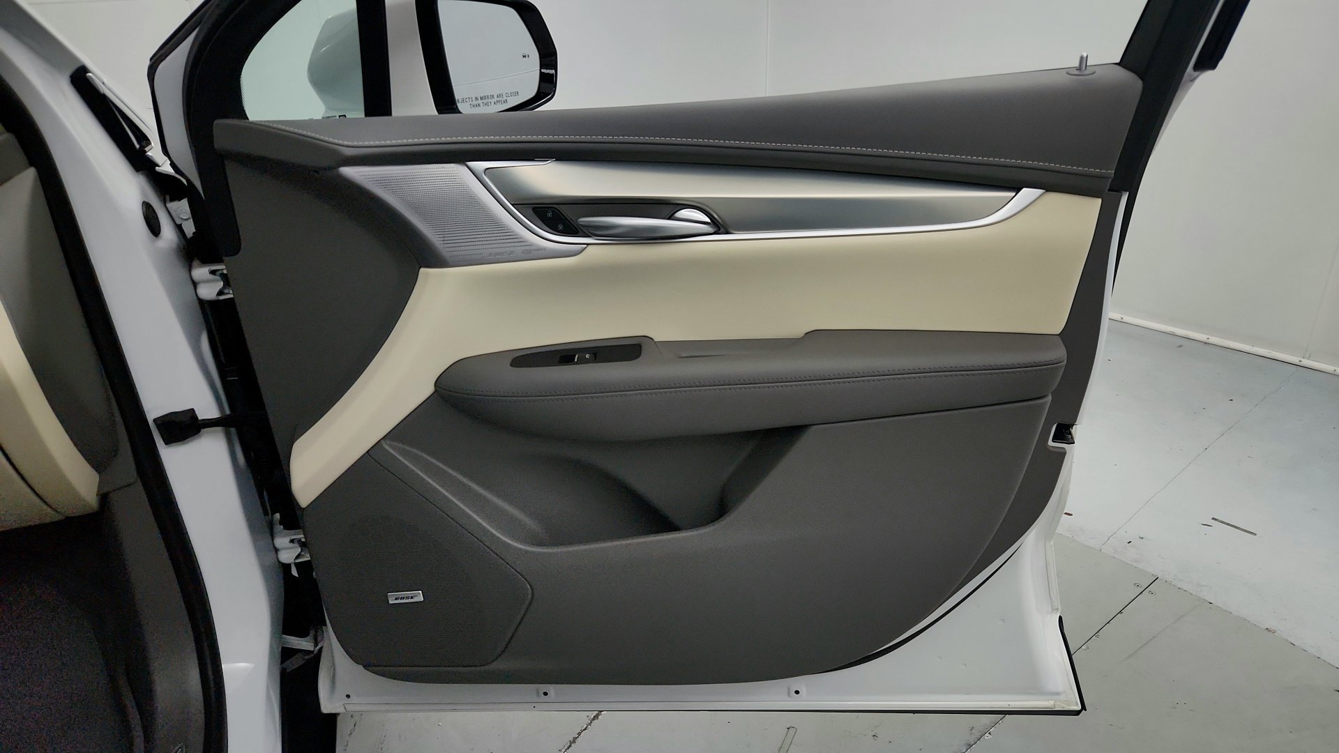 Used 2023 Cadillac XT5 Premium Luxury FWD image 29
