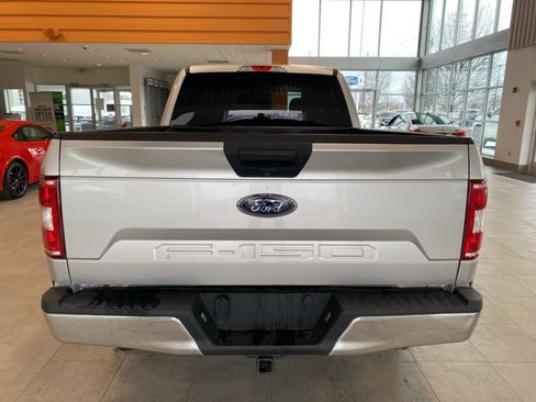 Used 2019 Ford F150 XLT w/ Trailer Tow Package image 4