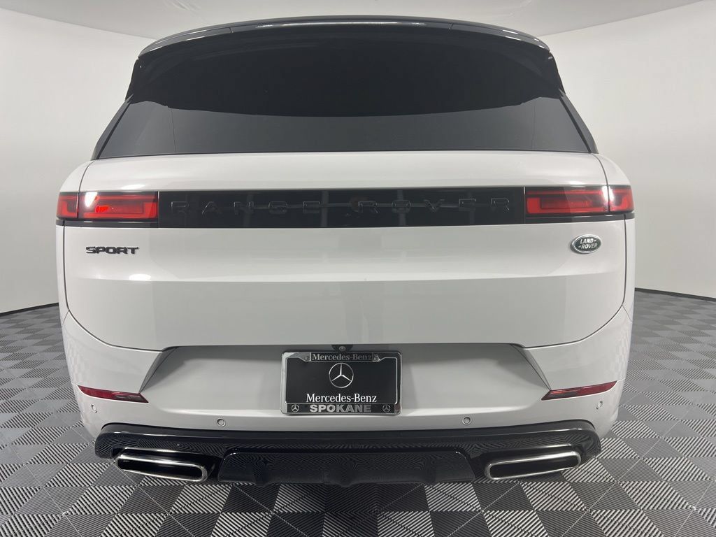 Used 2023 Land Rover Range Rover Sport SE Dynamic AWD/4WD image 7