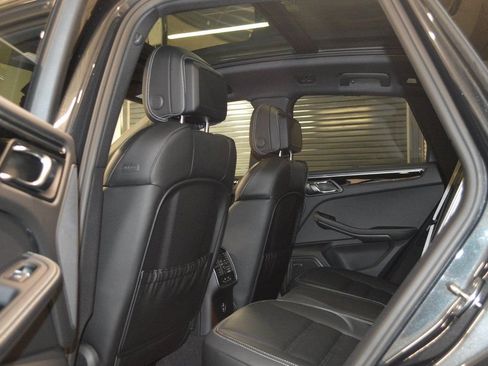 New 2026 Porsche Macan AWD/4WD image 34
