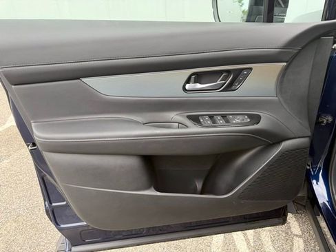 New 2025 Nissan Murano SL w/ Cargo Package image 16