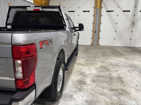 Used 2022 Ford F250 XLT w/ XLT Value Package AWD/4WD image 10